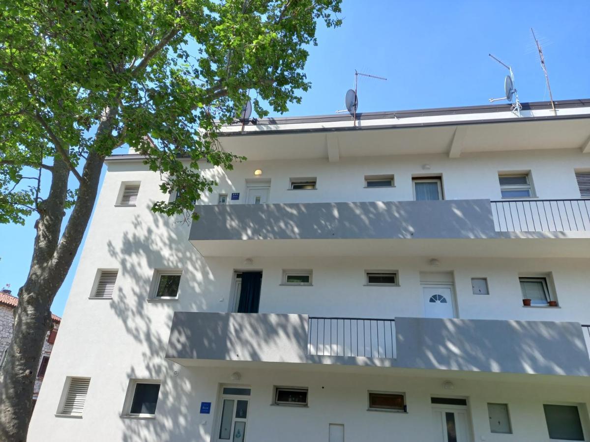 La Piazza Apartma *